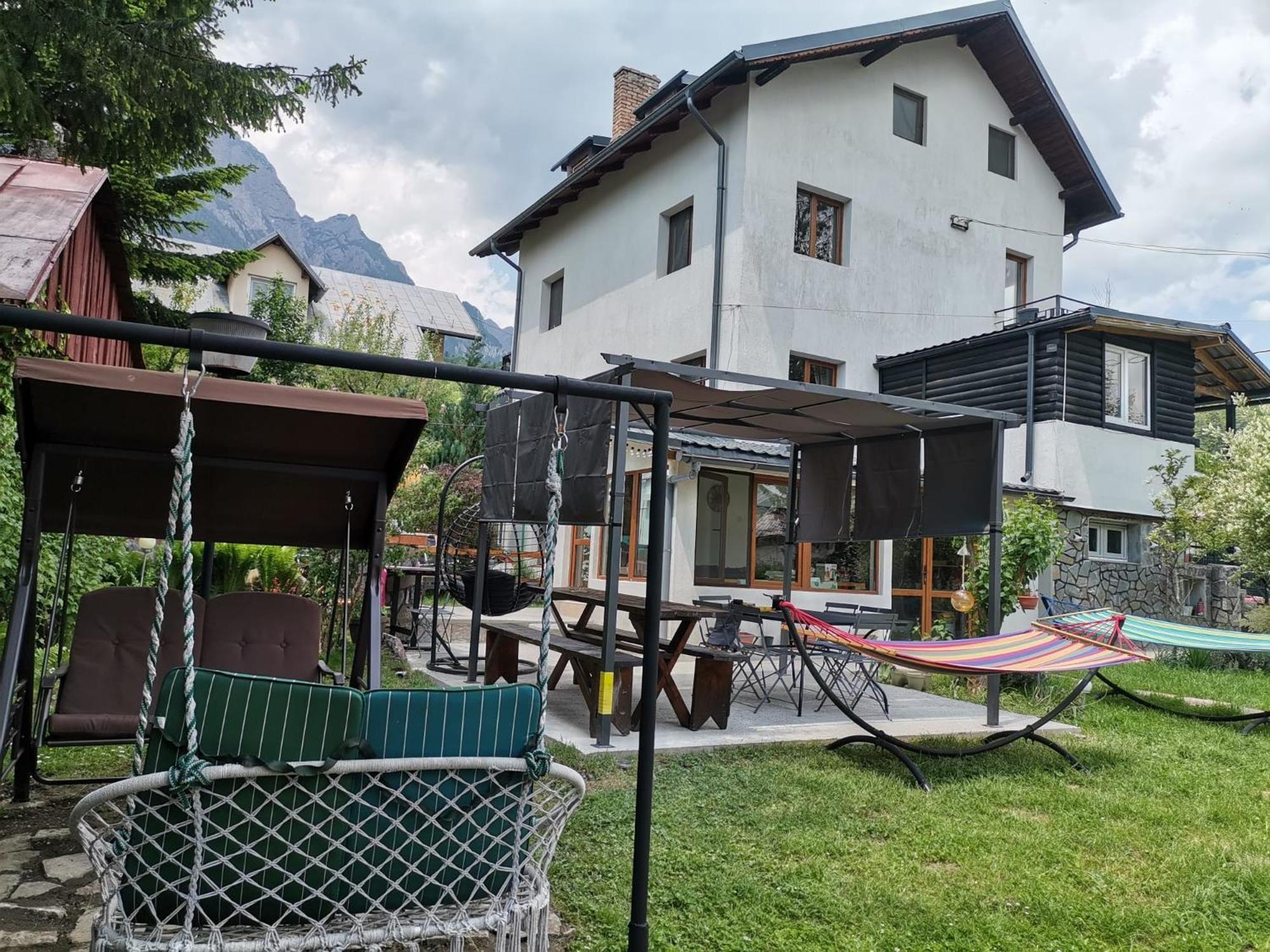 Zoso Home Buşteni Exterior foto